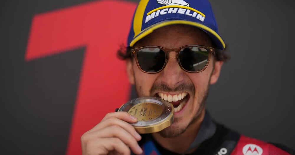 Pecco Bagnaia di sostanza: &quot;I fischi del Mugello a Marquez non mi piacciono. Alla 10 sono ca*ato addosso, Mart&iacute;n e Bastianini...&quot;