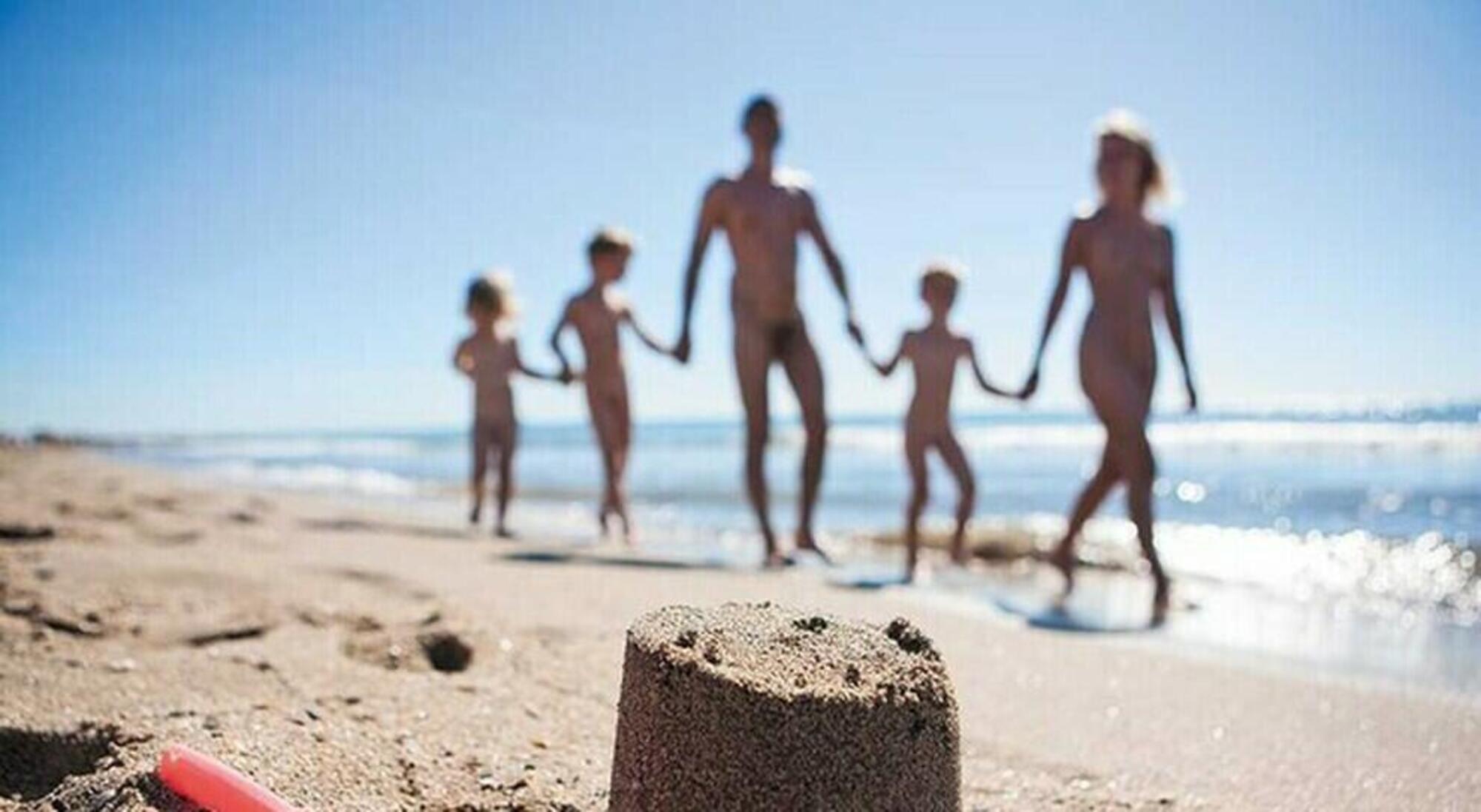 La spiaggia nudista a Cap d&#039;Agde