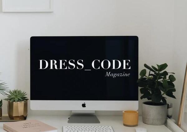 Dress Code, il magazine denunciato per truffa e la delusione degli ex collaboratori: &ldquo;Devono ancora pagarmi per&hellip;&rdquo;. Ecco le loro testimonianze