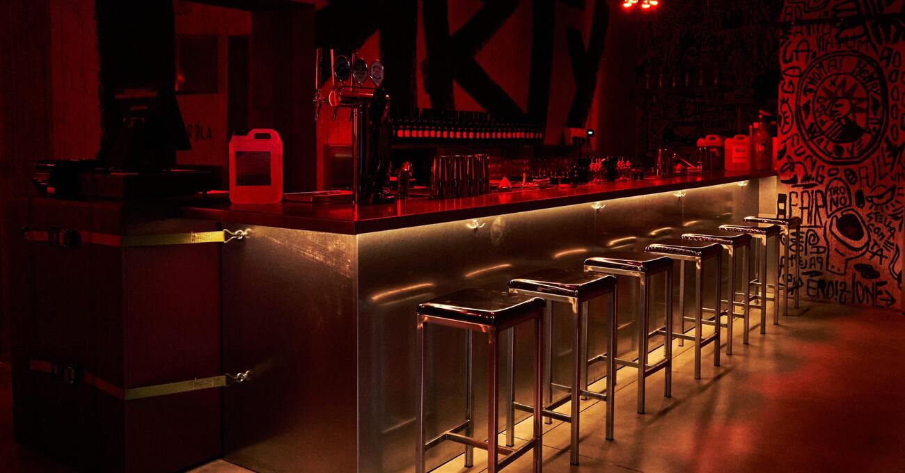 Dirty, il bar non bar, presenta la sua nuova drink list: ironica e irriverente &egrave; ispirata a personaggi ed epoche moderne