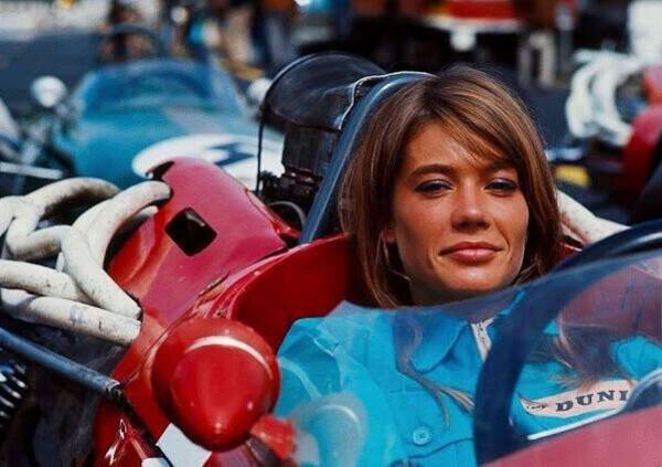 Fran&ccedil;oise Hardy, il mito di &quot;Grand Prix&quot; e la bellezza di una Formula 1 che non c&#039;&egrave; pi&ugrave;