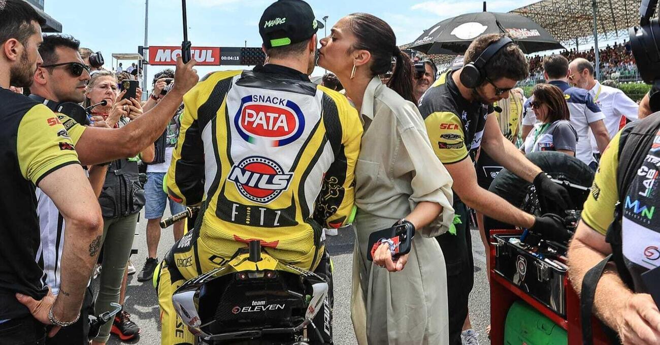 Andrea Iannone a Misano tra &quot;race&quot;, gusti a letto e applausi: &quot;Tempi difficili. Voglio la MotoGP con Pramac. Elodie e famiglia? Mi ci vedo, ma...&quot;