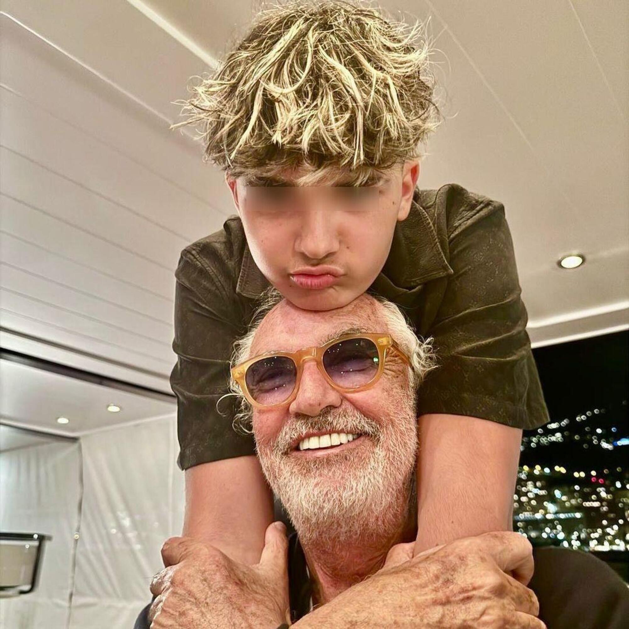 Pap&agrave; e figlio in uno scatto postato su Instagram da Flavio Briatore