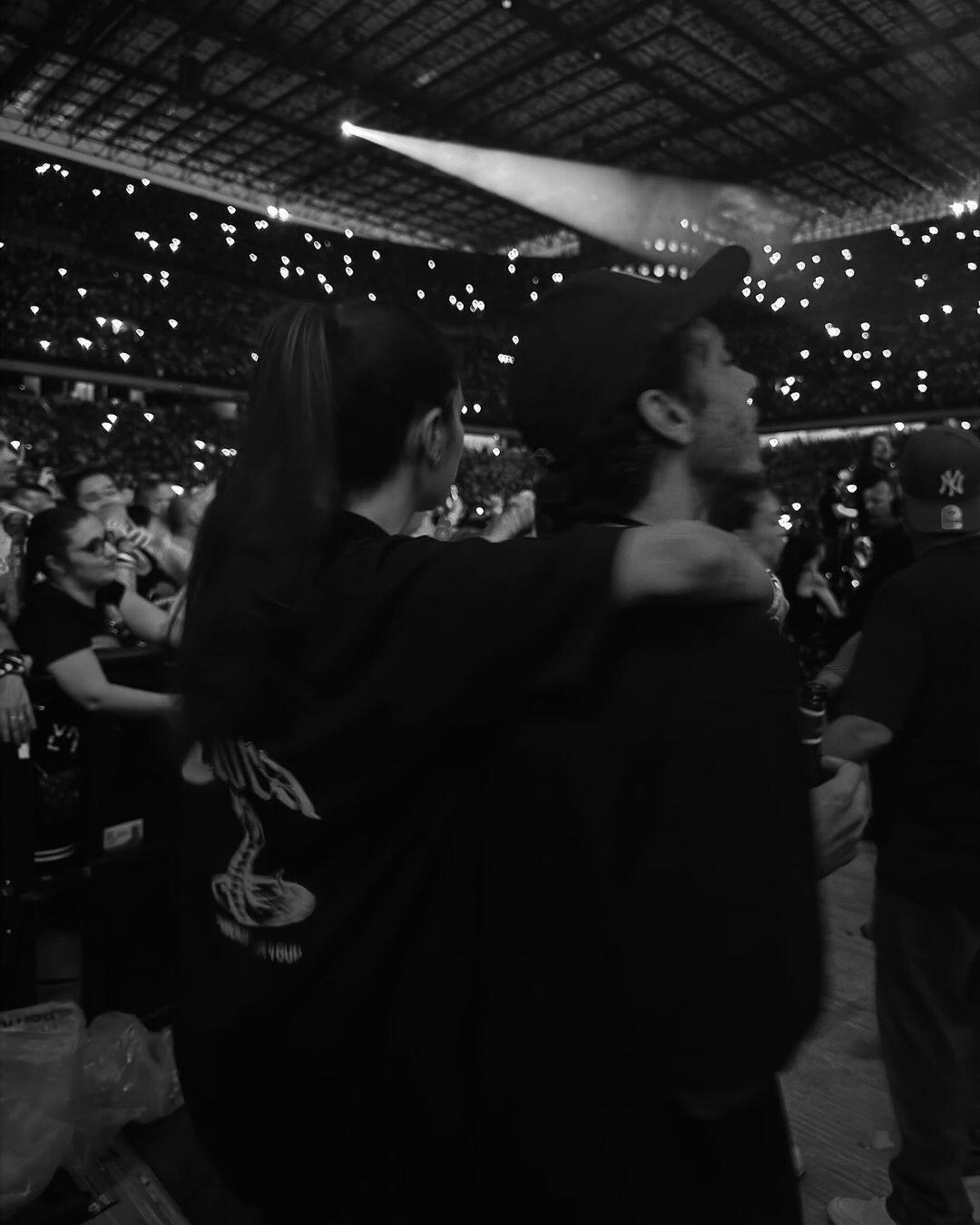 Francesca e Valentino durante il concerto