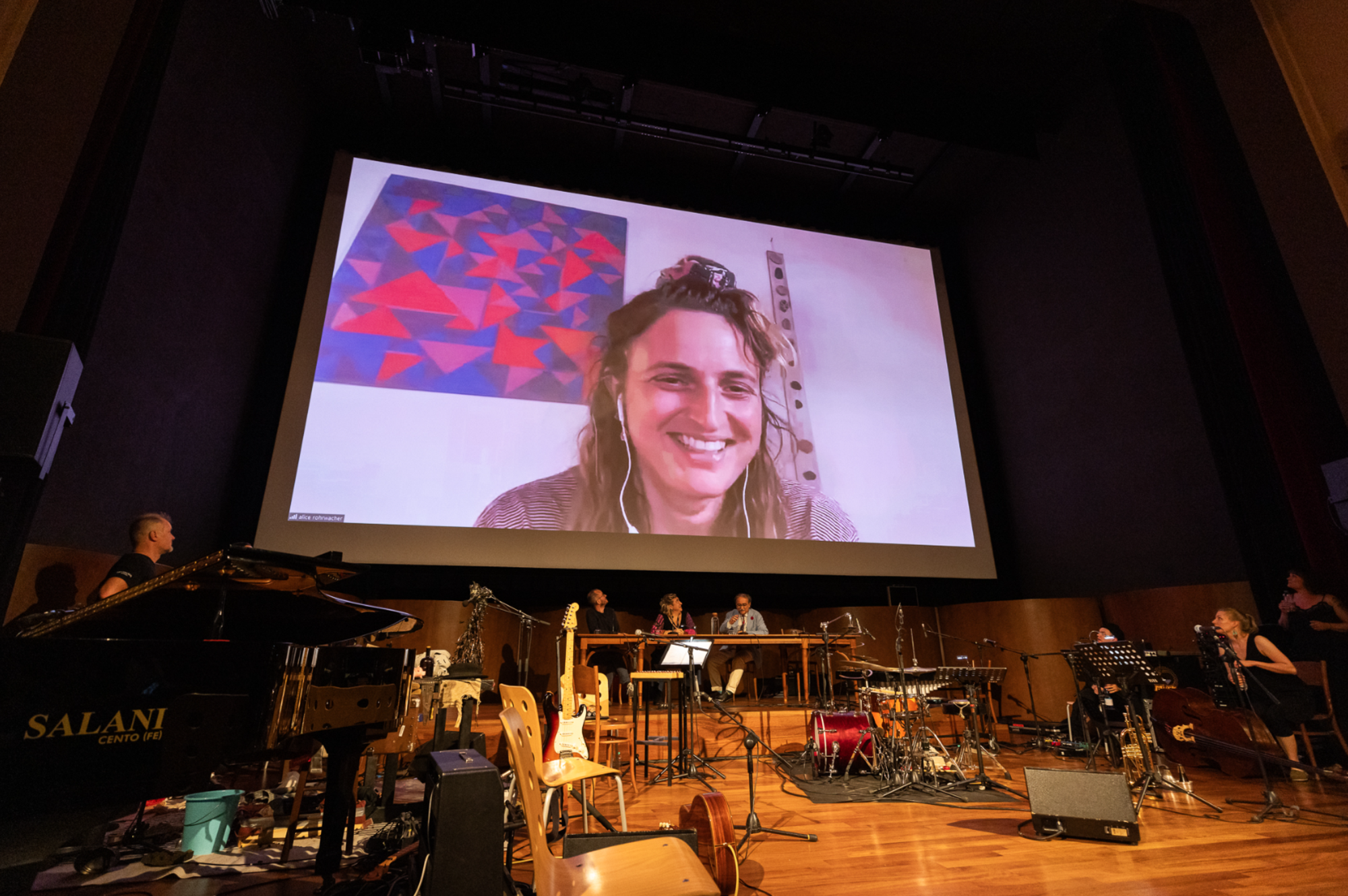 Alice Rohrwacher durante il convegno durante il Cinema Ritrovato