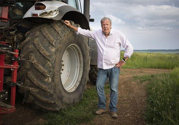 Jeremy Clarkson convertito da Greta? No, ma... &ldquo;Il cambiamento climatico &egrave; un fatto, come che agli Europei di calcio l&rsquo;Inghilterra gioca male. Ecco cosa serve, non quello che dicono gli eco pazzi&rdquo;