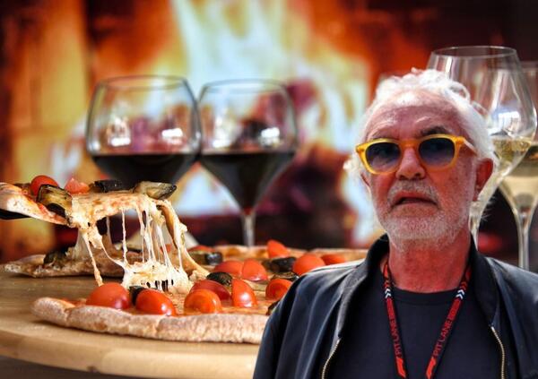 Flavio Briatore fuori dalle regole anche con la (Crazy) pizza? &ldquo;Con la birra? Meglio col vino&rdquo;. Rosso, bianco o bollicine? Il nuovo boss Alpine in Formula 1 fa il sommelier, ma con la Gregoraci...