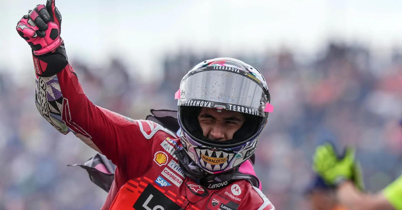 Enea Bastianini, primo podio in MotoGP ad Assen e occhiolino a Marc Marquez: &quot;L&#039;ho buttato fuori pista? Ero all&#039;interno...&quot;
