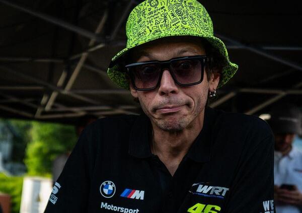 Valentino Rossi sulla Nazionale di calcio sta con Mimmo Modem: altro che Italia in MotoGP, nel tennis e nell&rsquo;atletica...