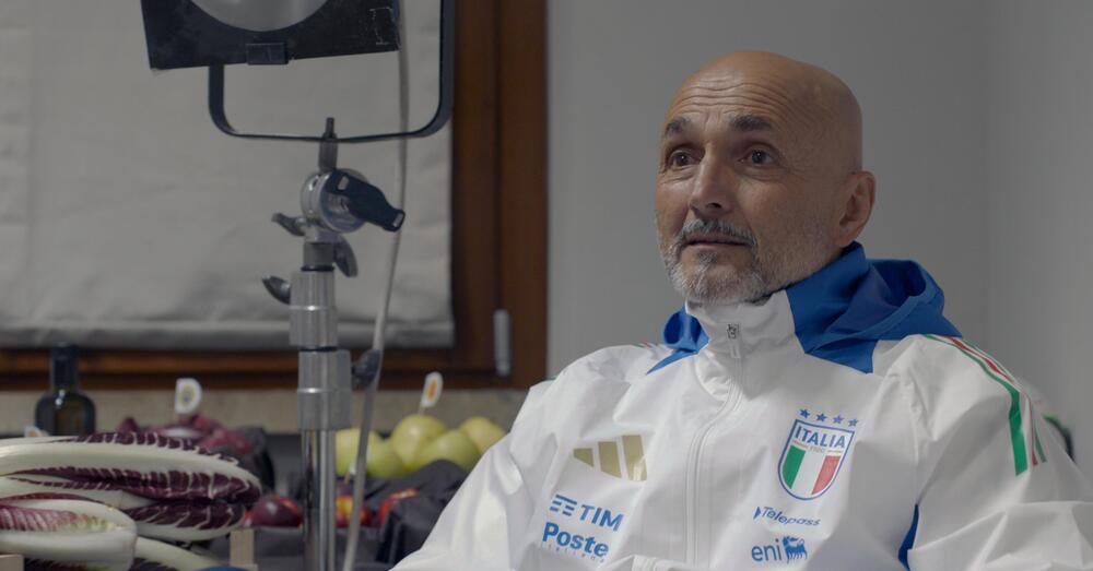 Peggio dell&rsquo;eliminazione agli Europei? Lo spot della Nazionale sui prodotti Dop e Igp. Lo ha pensato il ministro Lollobrigida? E Spalletti che fa la guardia alla dispensa&hellip;