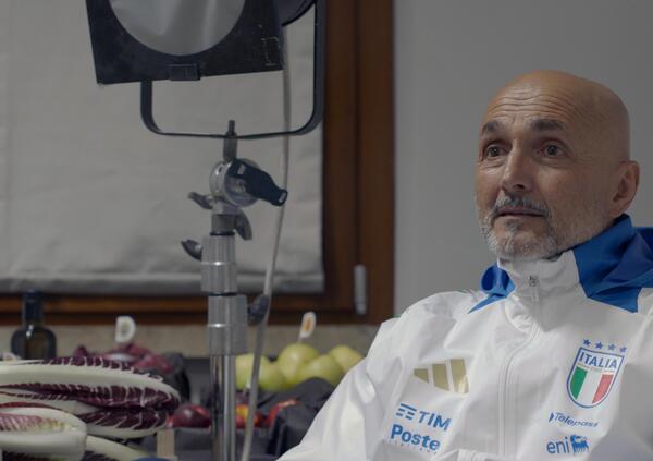 Peggio dell&rsquo;eliminazione agli Europei? Lo spot della Nazionale sui prodotti Dop e Igp. Lo ha pensato il ministro Lollobrigida? E Spalletti che fa la guardia alla dispensa&hellip;