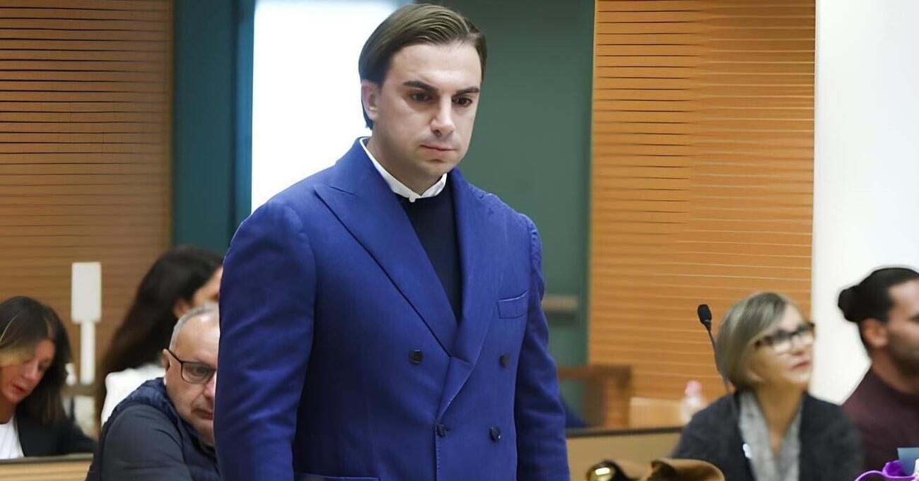Prima la condanna all&rsquo;ergastolo e poi la fuga in Maserati, Giacomo Bozzoli scappa all&rsquo;estero con la famiglia, anche se... Intanto &egrave; caccia al latitante, ma si trova davvero in Francia?