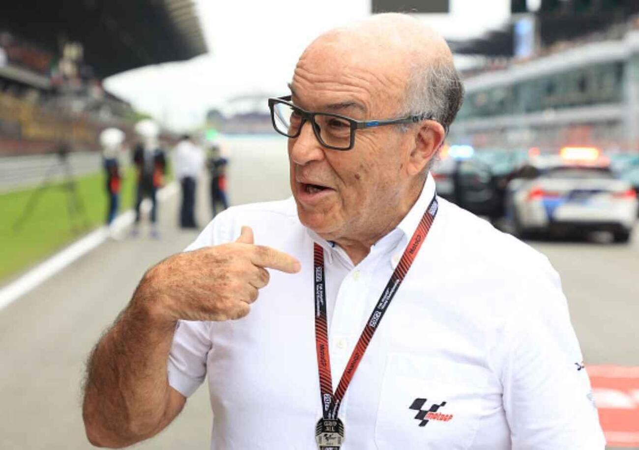 &quot;Valentino diverso da Doohan o Lawson&quot;: Carmelo Ezpeleta racconta, traccia la rotta e tira pure le orecchie (sulla SBK)