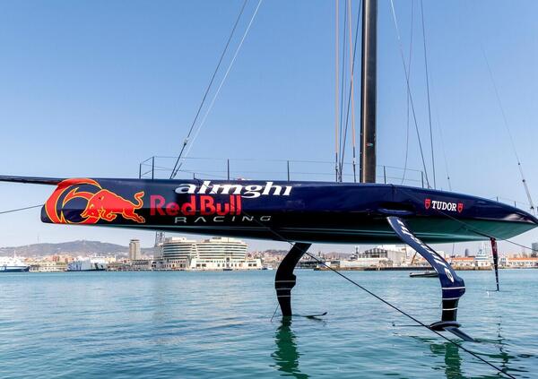 La Red Bull ora vuole prendersi anche l&#039;America&#039;s Cup: dalla pista al mare con Alinghi