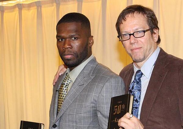 Abbiamo letto &ldquo;La 50a legge&rdquo;, libro di 50 Cent e Robert Greene, e capito che al mondo c&rsquo;&egrave; posto per tutti: dai delinquenti del Queens ai rapper e fino a Napoleone&hellip;  