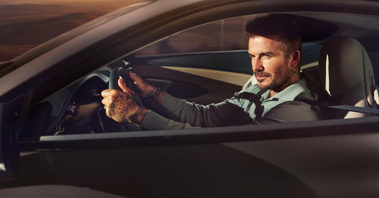 Perch&eacute; nessuno vuole la Ferrari messa in vendita da Beckham, nonostante il prezzo? Forse il problema &egrave; proprio l&rsquo;ex calciatore (ora testimonial Maserati), dato che...