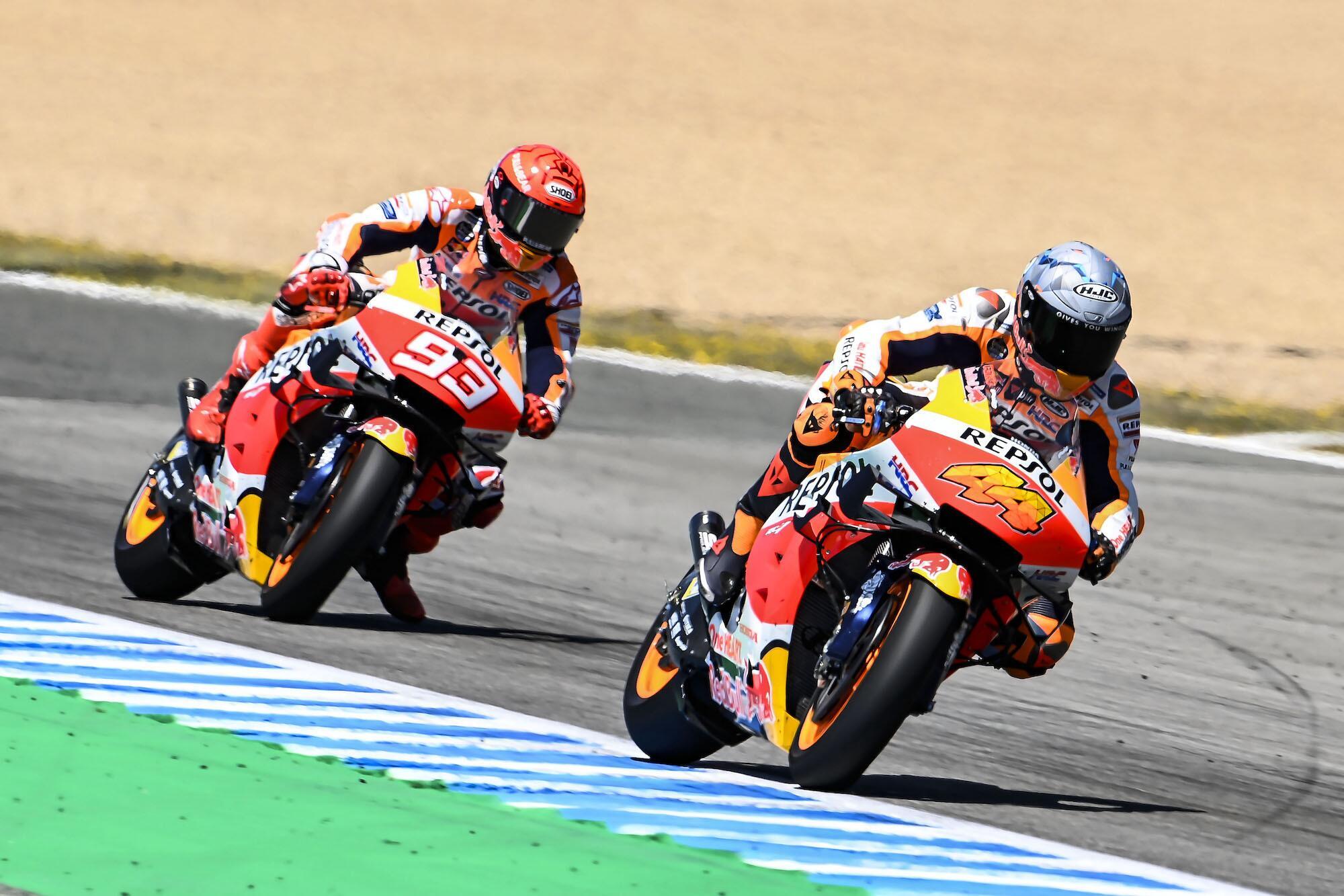 Pol Espargar&ograve; e Marc Marquez