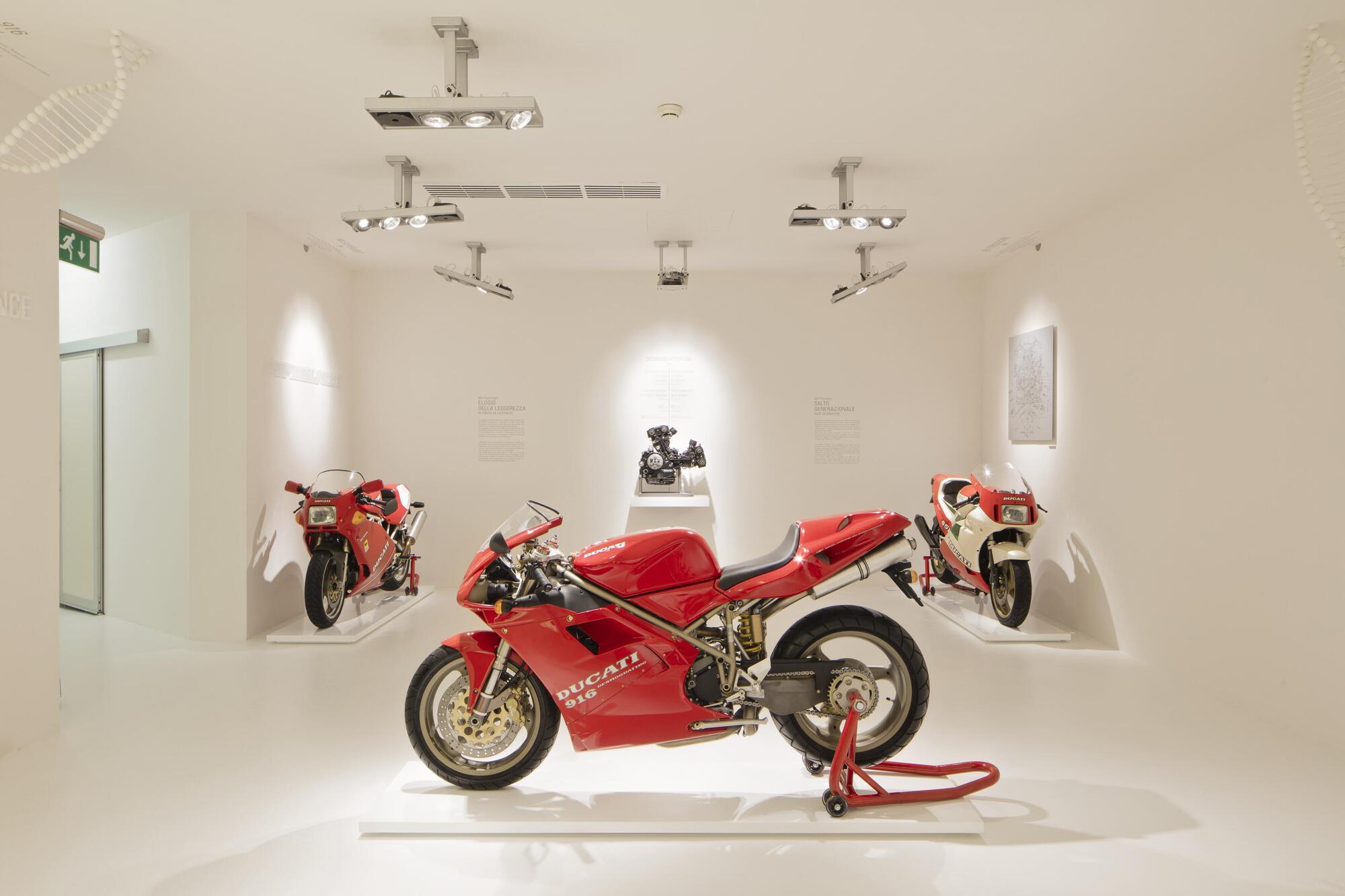 Ducati 916 Museo Livio Lodi