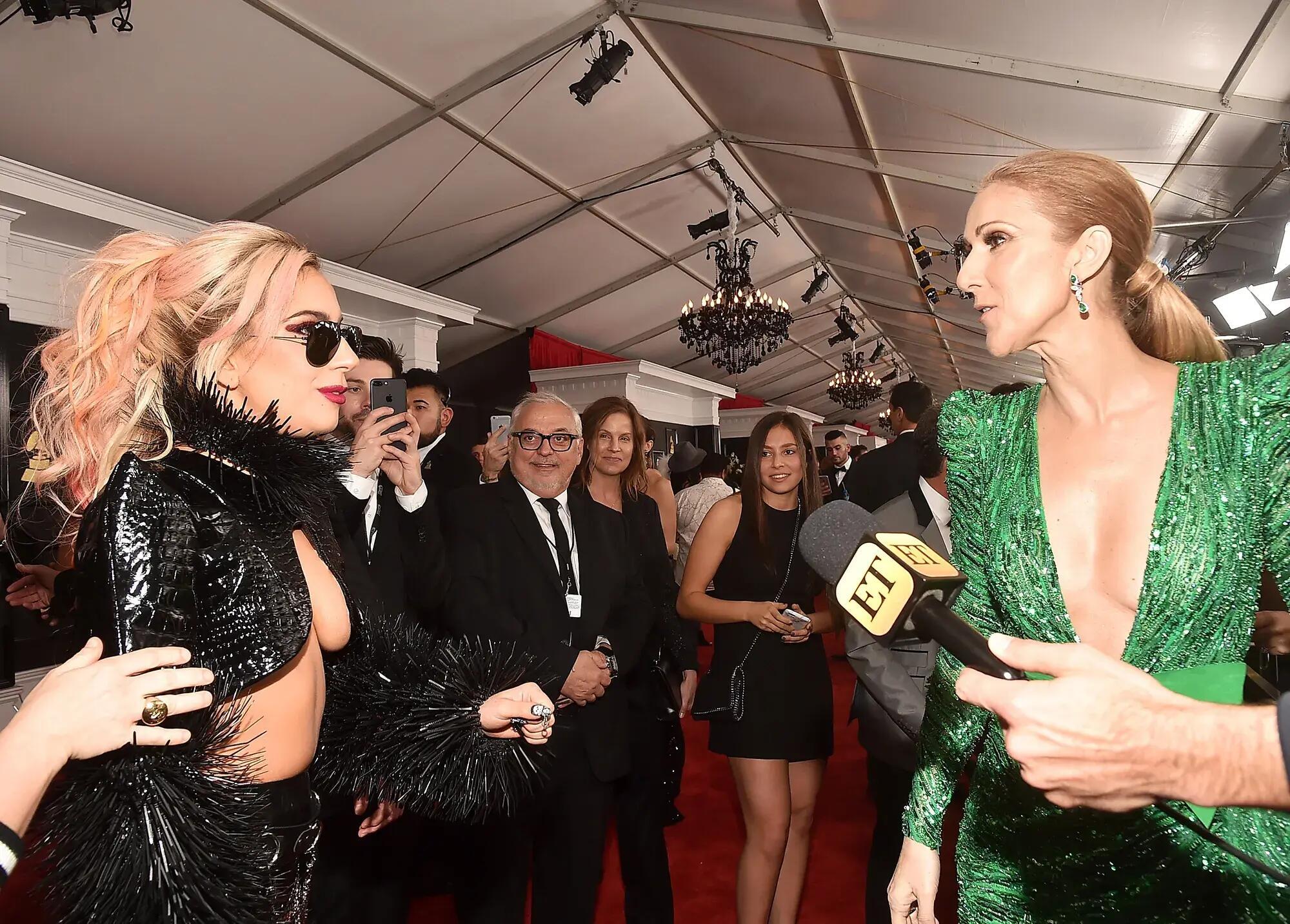 Lady Gaga e C&eacute;line Dion in duetto alla cerimonia di apertura delle Olimpiadi di Parigi