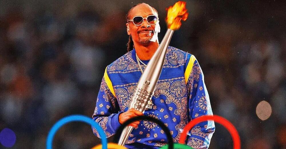 Snoop Dogg si &egrave; fumato anche la fiaccola olimpica: a chi &egrave; venuta l&rsquo;idea geniale di chiamare come simbolo dello sport (tedoforo) un fumatore di marijuana? 