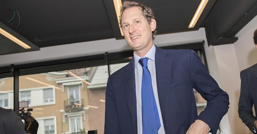 John Elkann a Parigi per le Olimpiadi parla di Fiat, Agnelli e Ferrari: &ldquo;Rappresenta anche l&rsquo;Italia...&rdquo;. Ed ecco cosa dice sul (difficile) futuro dell&rsquo;industria dell&rsquo;auto