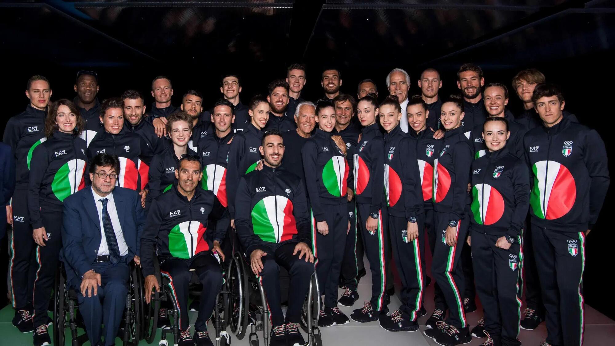 Giorgio Armani che veste la nazionale alle Olimpiadi