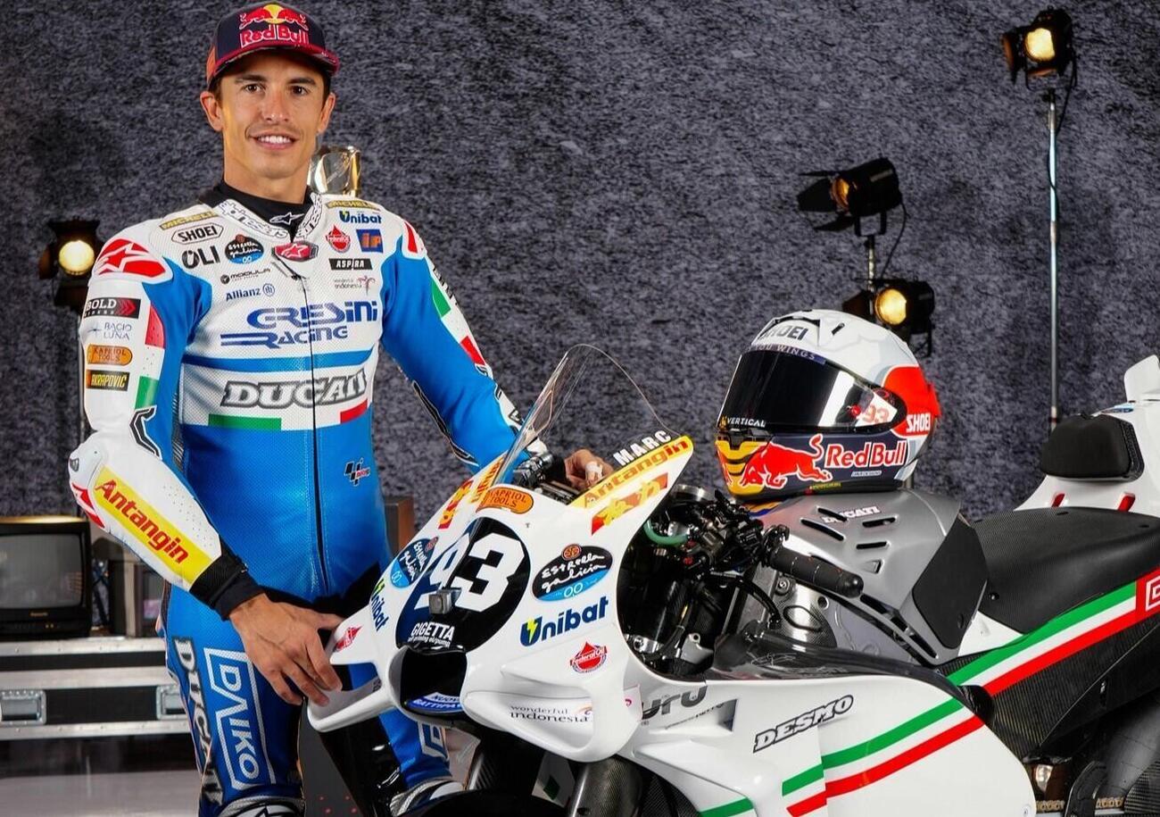 Marc Marquez: &quot;Bulega? M&#039;ero scordato di guidare una moto da strada. Ma i ducatisti non tifano i piloti italiani&quot;. E su Pecco e Martin...