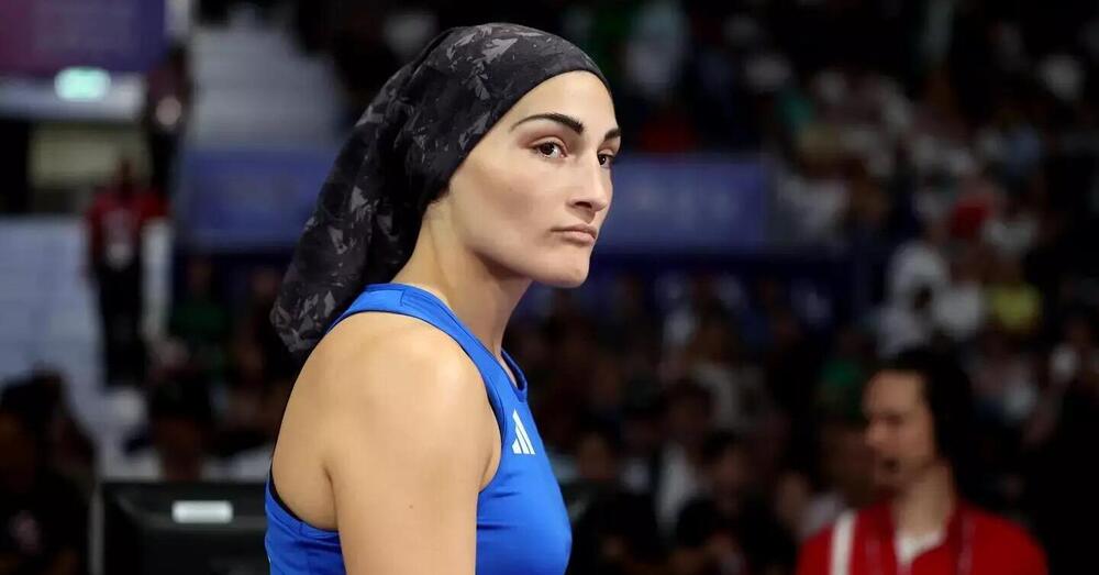 Caso Imane Khelif alle Olimpiadi, l&rsquo;ex pugile Damiani prende a pugni Carini e l&rsquo;Italia: ecco cosa ha detto sulla polemica intersex nella boxe