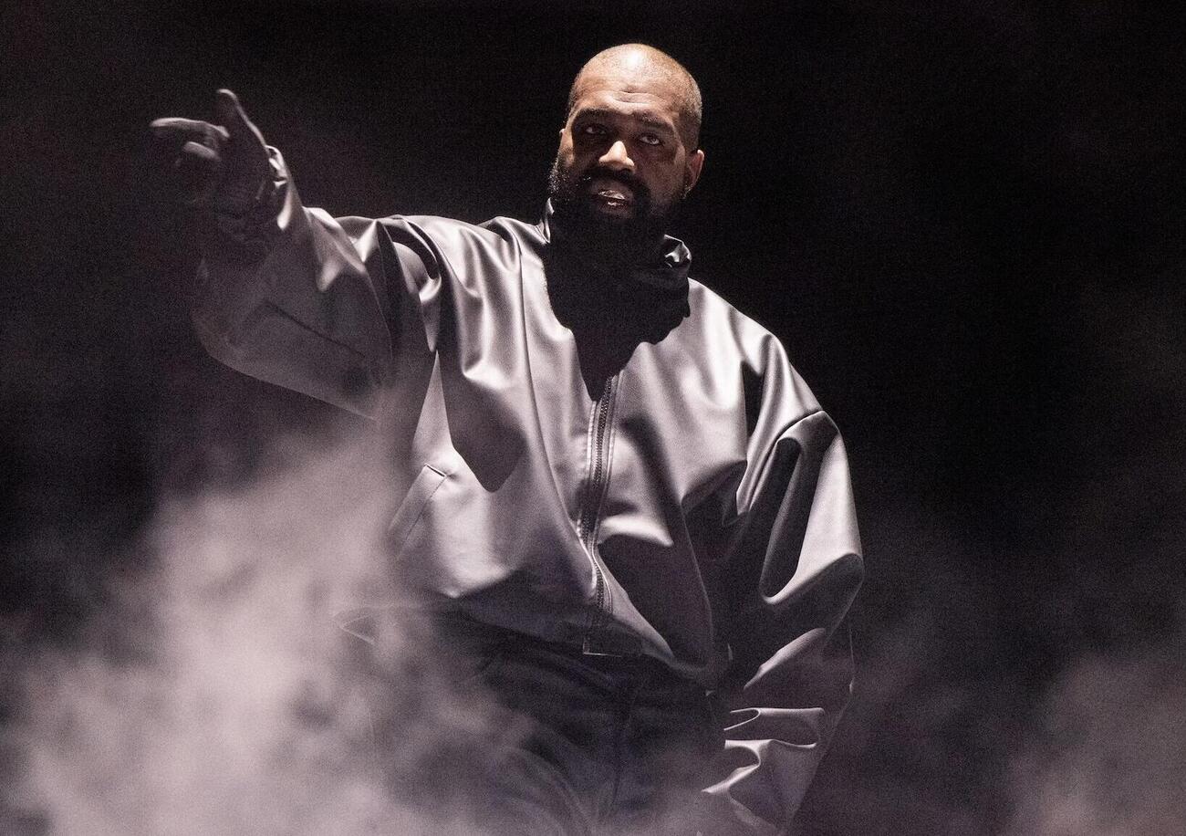 Kanye West, cosa c&#039;&egrave; oltre a Bianca Censori, Kim Kardashian e Taylor Swift? &ldquo;Vultures 2&rdquo;, che vale pi&ugrave; di tutta la trap italiana (Tony Effe, Shiva e Lazza compresi) anche se non &egrave; un capolavoro, perch&eacute;...