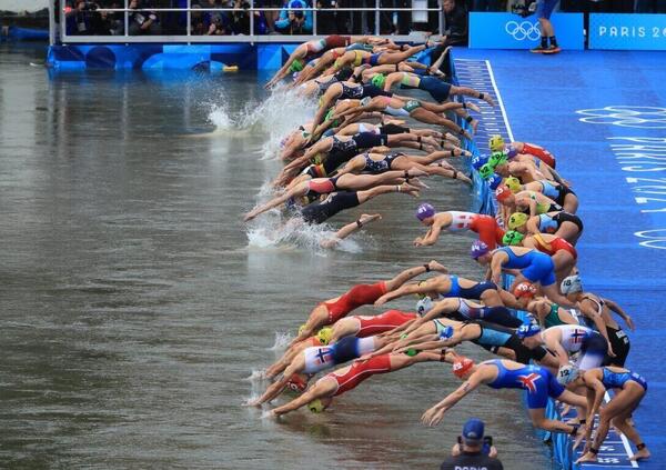 Gli atleti sono sopravvissuti alla Senna ma com&rsquo;erano davvero le acque? E sapremo mai quali erano le reali condizione del fiume?