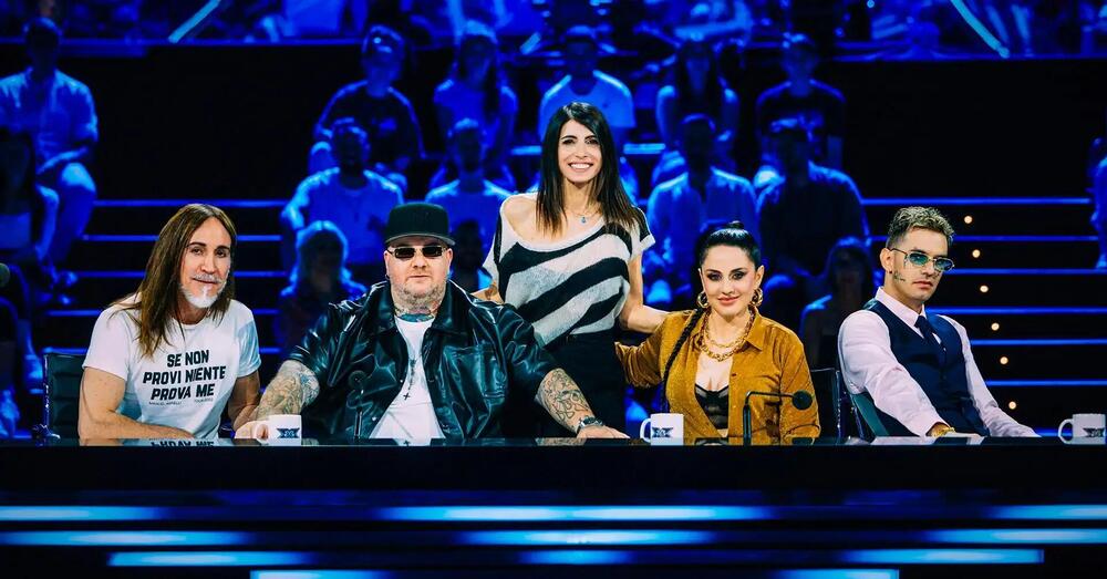 &ldquo;X Factor? Doveva chiudere quattro anni fa&rdquo;: intervista al critico e speaker Alvise Salerno. E sul fenomeno Anna, il successo di &ldquo;Sesso e Samba&rdquo; di Tony Effe e Gaia, Sanremo 2025 e Gerardina Trovato&hellip;