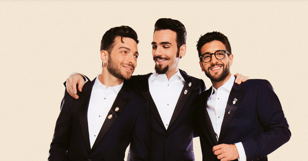 Concerto &ldquo;natalizio&rdquo; de Il Volo a fine agosto alla Valle dei Templi? Una caga*a pazzesca, tra neve artificiale, abiti invernali, biglietti costosissimi e... 