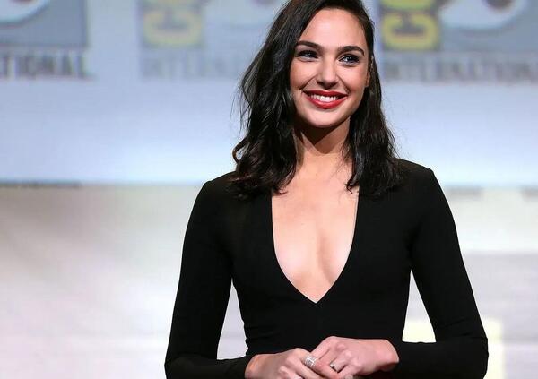 Gal Gadot e Biancaneve, nuovo boicottaggio dopo J. K. Rowling? Nel live action Disney da 300 milioni &egrave; l&#039;attrice israeliana a dividere. E c&rsquo;&egrave; chi ricorda le liste nere del maccartismo&hellip;