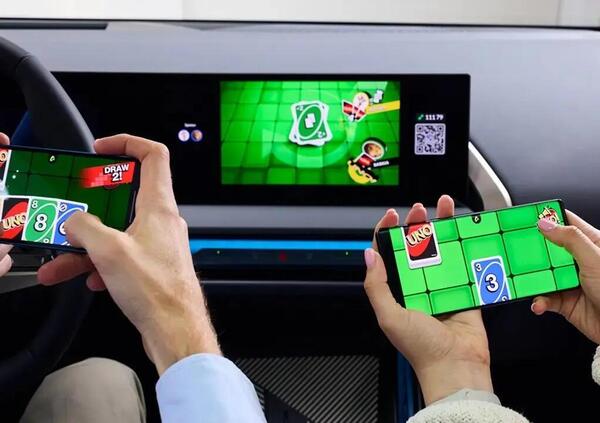 Ok, ma perch&eacute; Bmw ha integrato il gioco di carte &ldquo;Uno&rdquo; nelle auto? Davvero pensa che ci fermiamo e... Ecco cosa sappiamo della collaborazione con Mattel e AirConsole