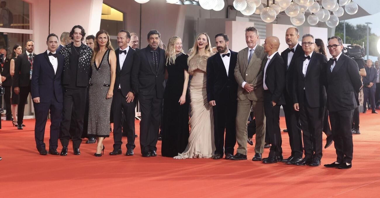 La Mostra e altri mostri. Pagelle da Venezia 2024: la regina Angelina Jolie in &ldquo;Maria&rdquo; di Larrain, i &ldquo;gregari eccellenti&rdquo; Favino e Rohrwacher, Eva Herzigova che rischia e la grande assente&hellip;