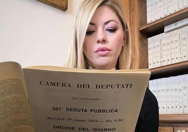 Ma quante promesse fa Sangiuliano? Da Maria Rosaria Boccia a Morgan, ecco come il ministro si &egrave; inguaiato: le mail, il &ldquo;peculato d&rsquo;uso&rdquo;, Dagospia, la sicurezza e il G7&hellip; 