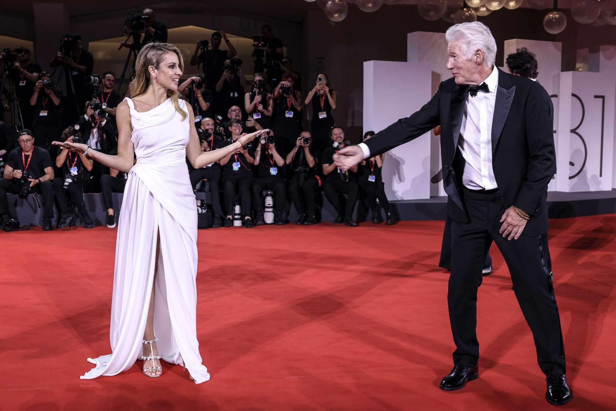 Richard Gere e Alejandra Silva sul red carpet