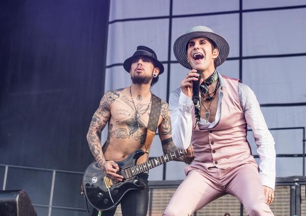 Perry Farrell e Dave Navarro come Liam e Noel Gallagher degli Oasis? La reunion dei Jane&rsquo;s Addiction non &egrave; andata esattamente come ci si aspettava&hellip;