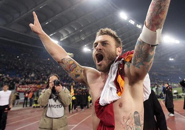 Daniele De Rossi esonerato dalla Roma e i tifosi protestano, ma dov&rsquo;erano quando hanno sottoscritto 40mila abbonamenti? E Francesco Totti e Jos&eacute; Mourinho&hellip;