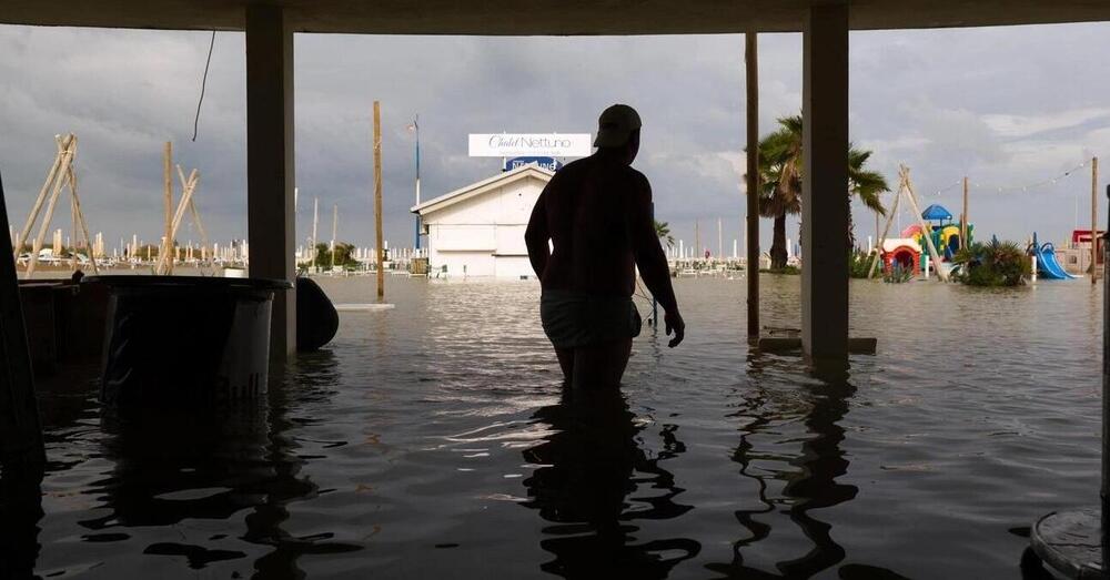 Alluvione in Emilia Romagna? La normalit&agrave;, perch&eacute; l&#039;Italia &egrave; un colabrodo e gli esperti lo certificano: sono vent&#039;anni che non c&#039;&egrave; manutenzione. Politici, quando vi svegliate?