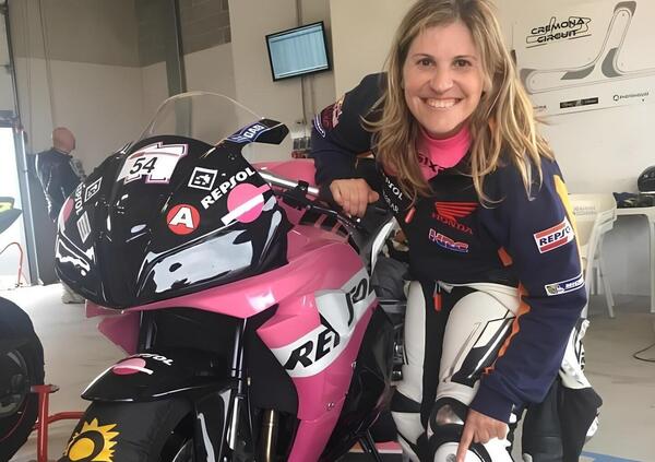 Altra tragedia nel motociclismo: dopo Salvadori e Gammer &egrave; morta la pilota Simona Castelli, nuovo lutto nelle road races 