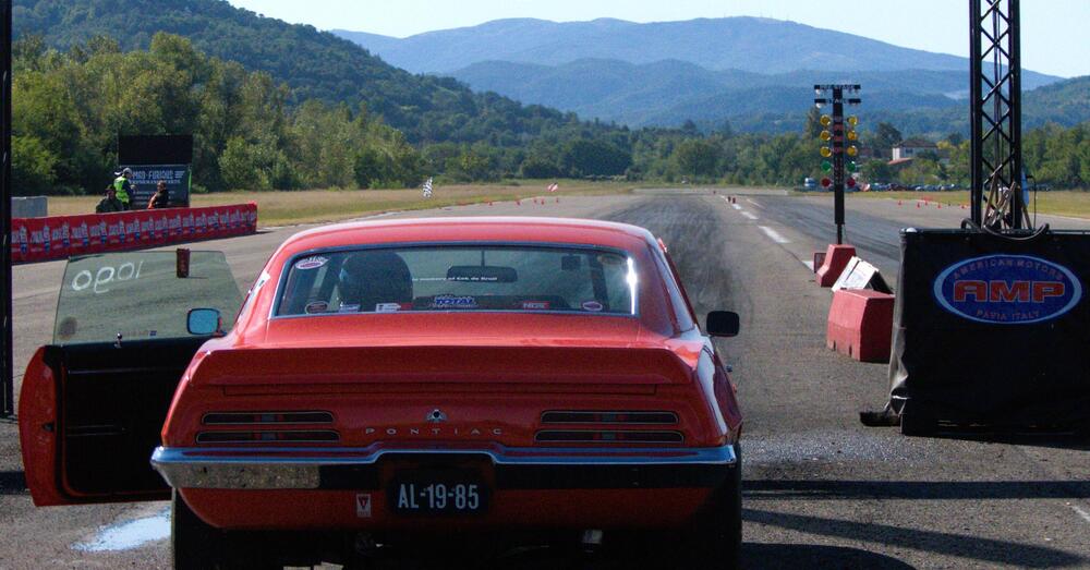 Siamo stati all&rsquo;aeroporto di Rivanazzano, per l&rsquo;occasione 51&deg; Stato d&rsquo;America: poche p*lle, le drag race sono una figata pazzesca