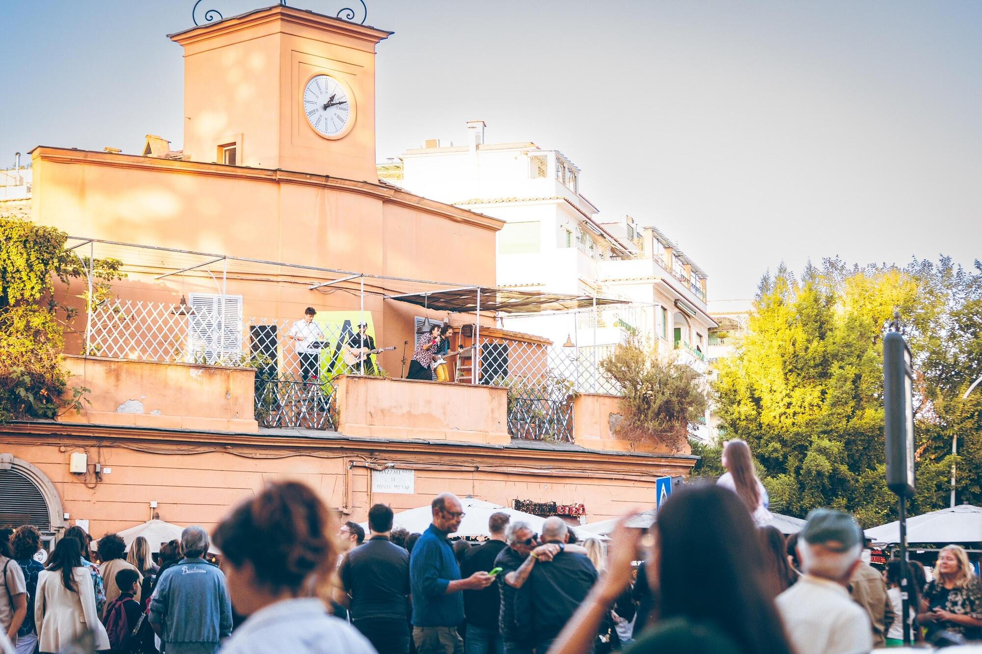 il flashmob a ponte milvio di Animaleb