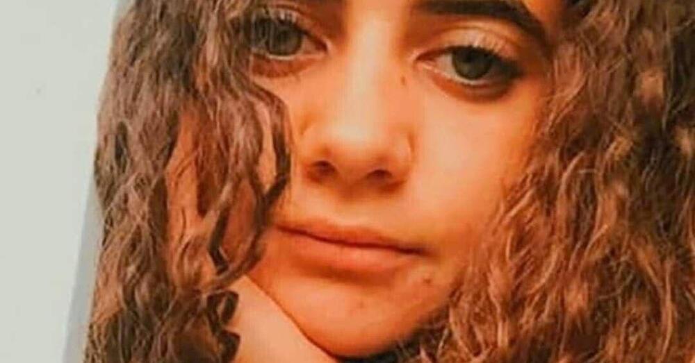 Omicidio Parma, Chiara Petrolini andr&agrave; in carcere? La 22enne accusata di aver sepolto i figli neonati in giardino a Traversetolo non si presenta all&rsquo;udienza. L&#039;avvocato: &ldquo;Giusti i domiciliari, perch&eacute;&hellip;&rdquo;