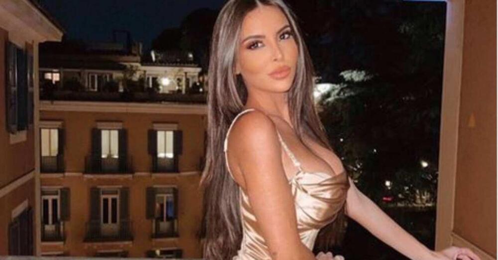 Francesco Totti, dopo Ilary Blasi e Noemi Bocchi, ha un nuovo amore? Ecco chi &egrave; Marialuisa Jacobelli (&ldquo;la Kim Kardashian de noantri&rdquo; per Dagospia), la giornalista che Gente accosta all&#039;ex capitano della Roma...