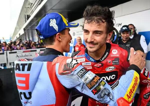 Ok, ma se Dall&rsquo;Igna chiedesse a Marc Marquez di aiutare Bagnaia contro Mart&iacute;n? Scelta logica, ostacolo enorme