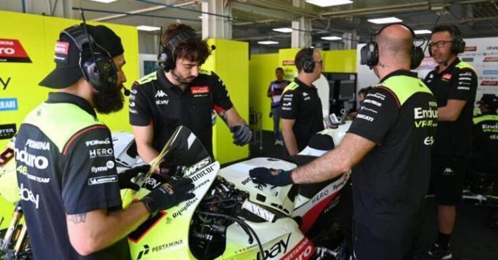 &ldquo;Valentiniani&rdquo; a Sepang: Andrea Iannone per respirare e sorridere, Marco Bezzecchi per un regalo da fare (e da farsi)