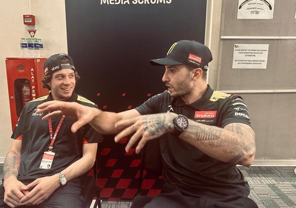 Iannone show con Bezzecchi a Sepang! Ma non chiedetegli come sta: &ldquo;Cammino sui talloni perch&eacute;&hellip;&rdquo;