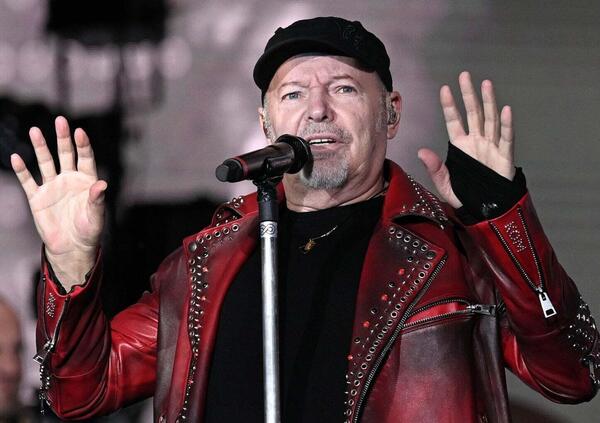 Mughini contro Vasco Rossi: ritorno del fascismo con Meloni, Bocchino, La Russa e Sangiuliano? &ldquo;Vien da ridere (o meglio piangere). Epoche diverse: un tempo c&rsquo;era Lenin, non Maria Rosaria Boccia&rdquo;. E su &ldquo;M &ndash; L&rsquo;ora del destino&rdquo; di Scurati&hellip; 