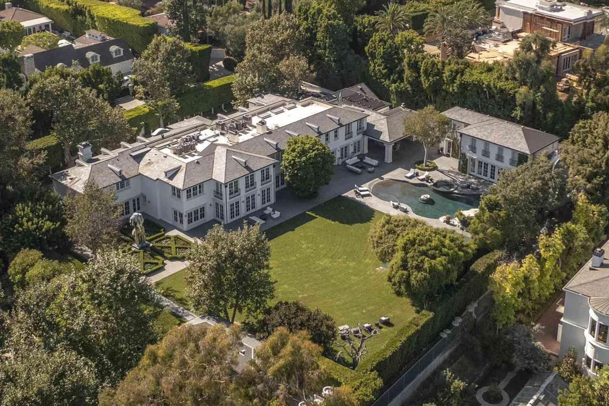 La villa di Sean Diddy Combs rimane invenduta